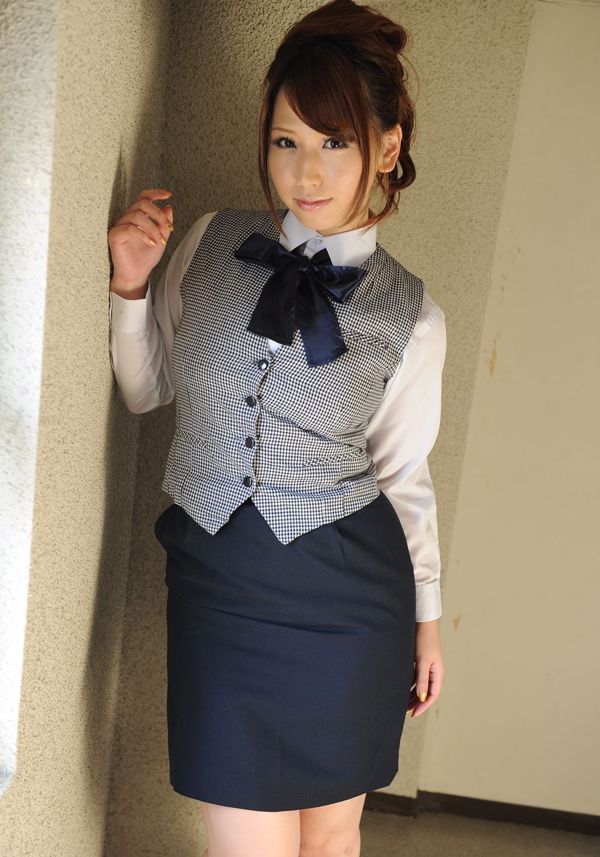 Rui Kiriyama & Haruki Sato & Ai Sayama << Big Breasts OL e Secret Overtime >> [Big Breasts Club]