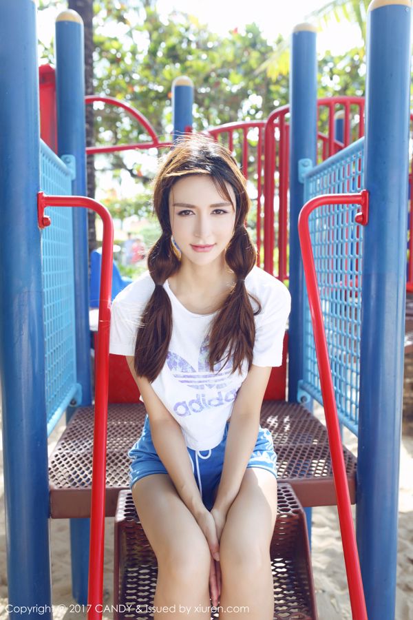 Irina "The Seaside Beach Goddess Series" [Candy Pictorial CANDY] VOL.024
