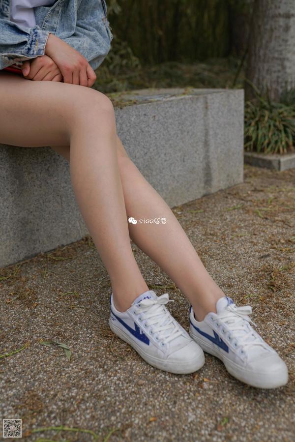 Cute Little Leaf "Pure and Sweet Lori" [优 星 馆 UXING] VOL.044
