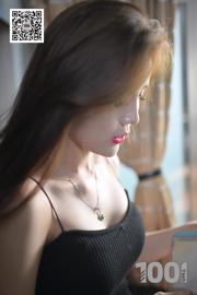 Lucy "Lace Secret 4" [One Thousand and One Nights IESS] ขาสวยและเท้าไหม