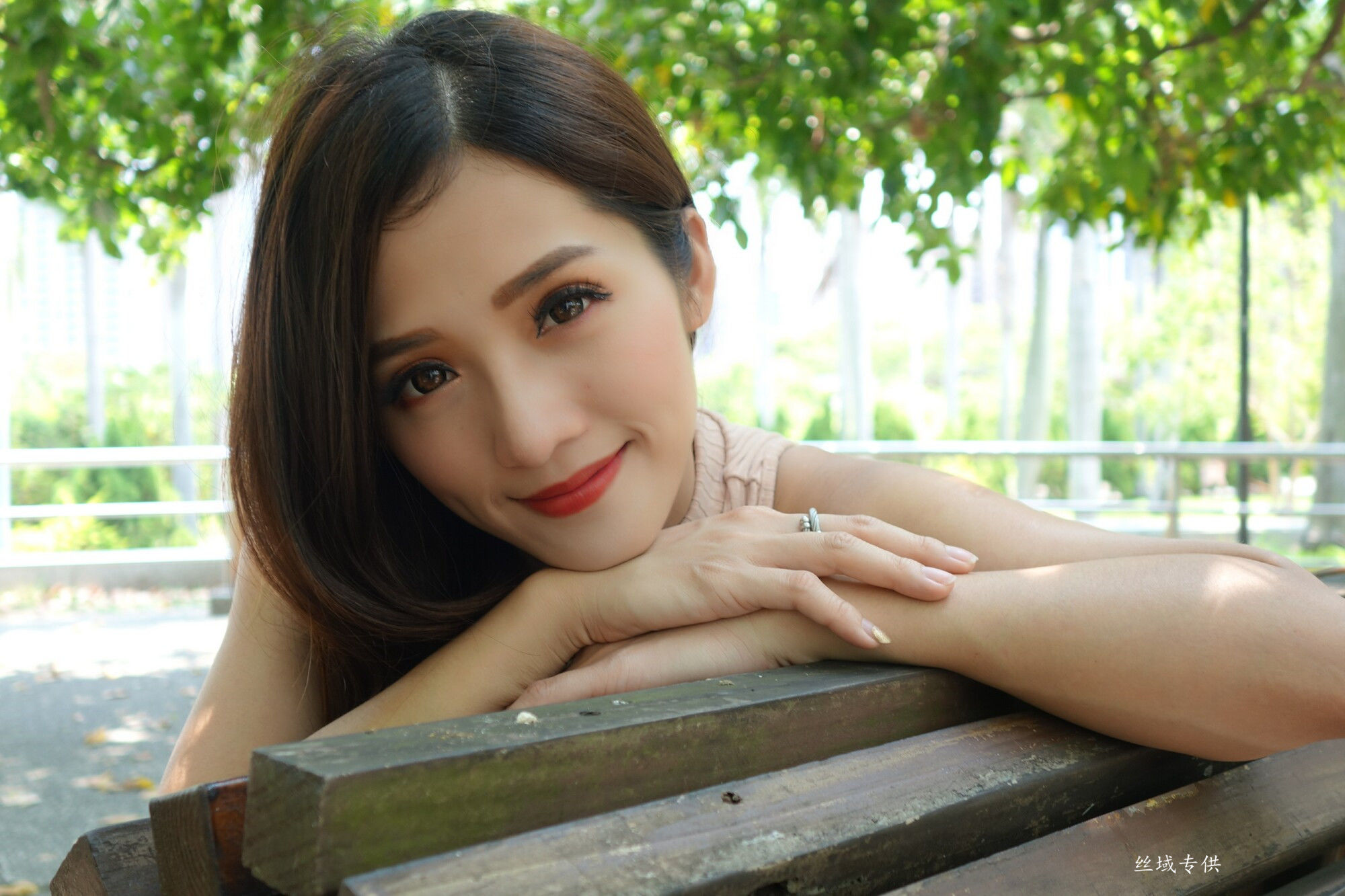 [台湾正妹] Go Go 高雄美術館 第40頁 No.548b6f
