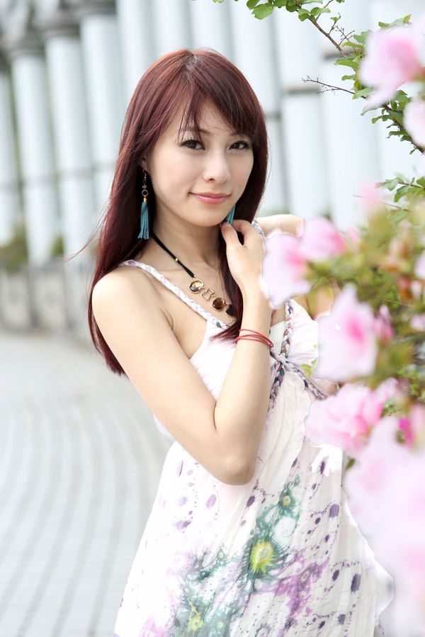 La modella taiwanese Jessica "Sports Fashion Outdoor"